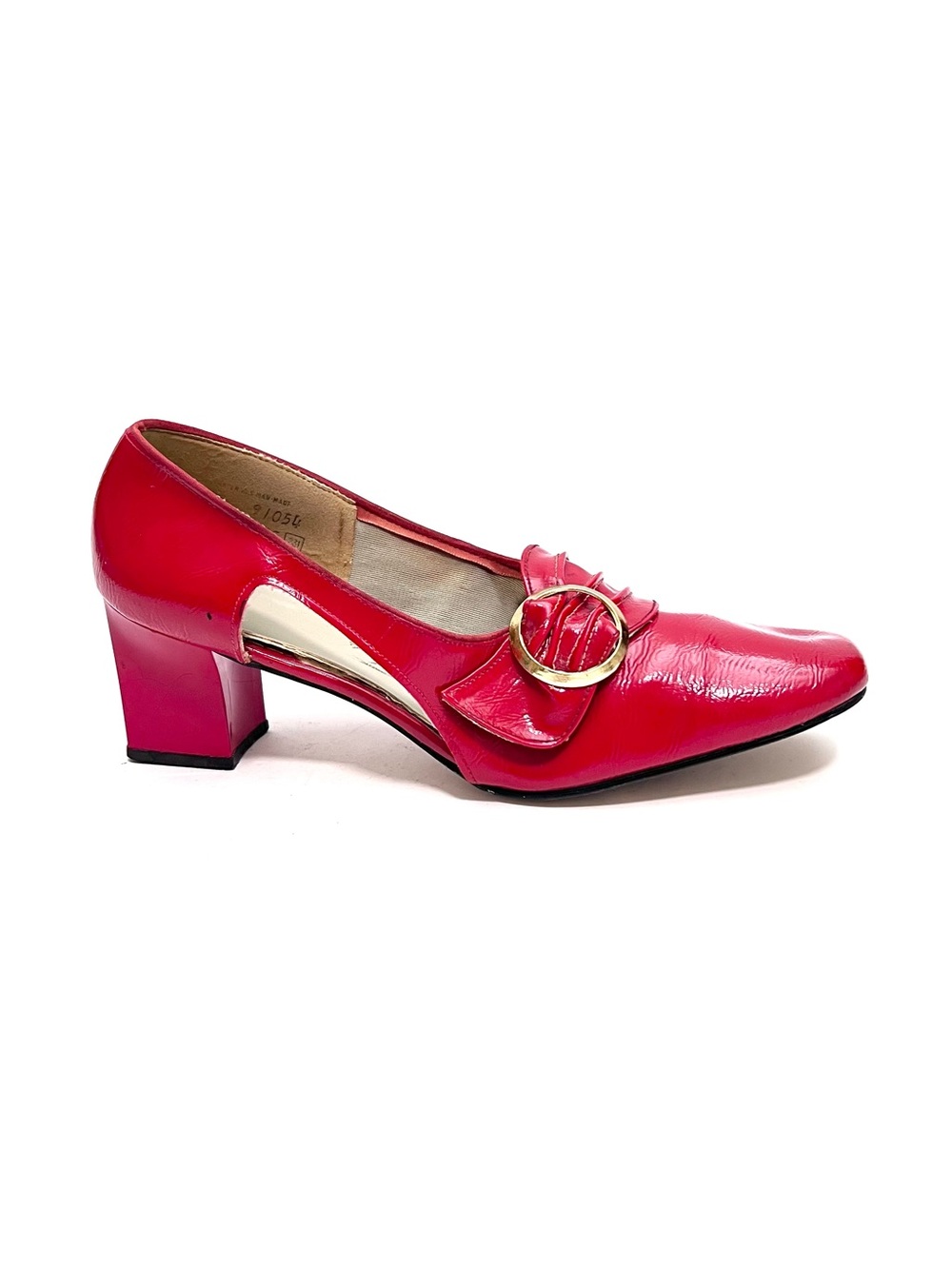Vintage 1960s red vegan patent leather mod cutout buckle pilgrim heels